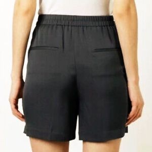 NWT THEORY HARSBIE BLACK SILK SHORTS